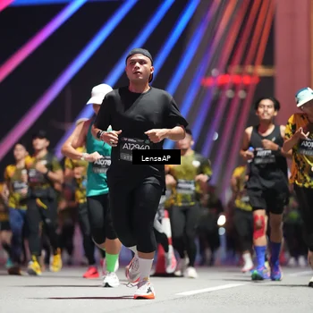Runner Photo 6187254