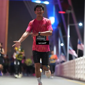 Runner Photo 6187297