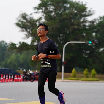 Runner Photo 6187350