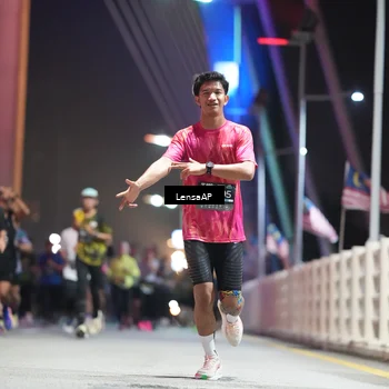 Runner Photo 6187370