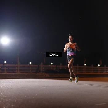 Runner Photo 6187382