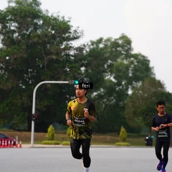 Runner Photo 6187403