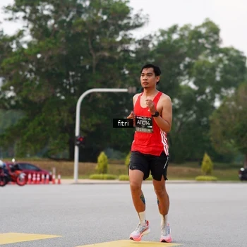 Runner Photo 6187414