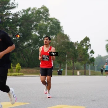 Runner Photo 6187432