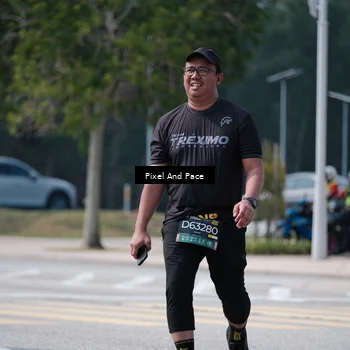 Runner Photo 6187439