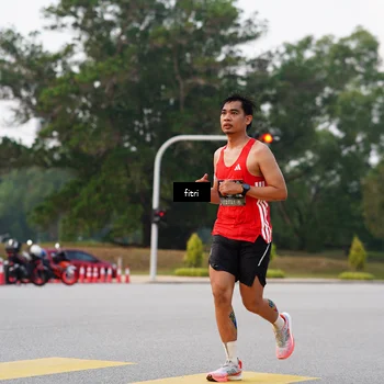 Runner Photo 6187474