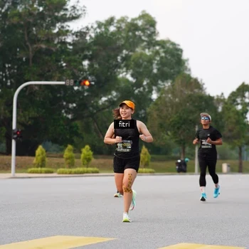Runner Photo 6187520