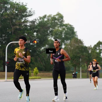 Runner Photo 6187539