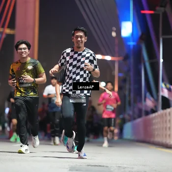 Runner Photo 6187566