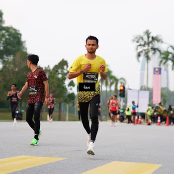 Runner Photo 6187605