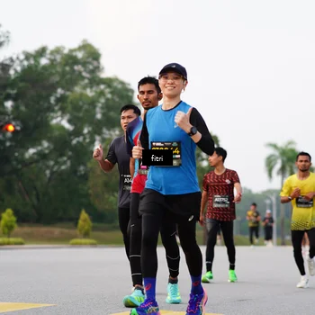 Runner Photo 6187686