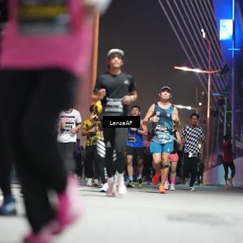 Runner Photo 6187706