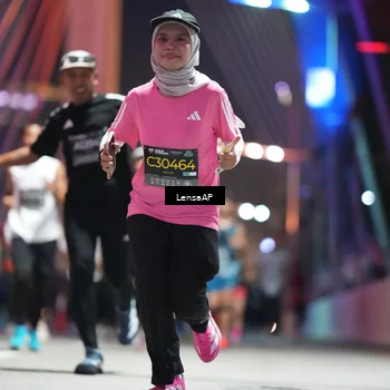 Runner Photo 6187741