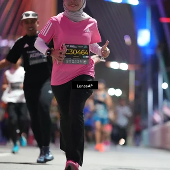 Runner Photo 6187751
