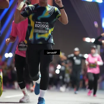 Runner Photo 6187834