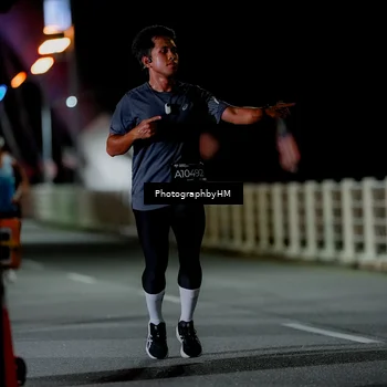 Runner Photo 6187875