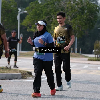 Runner Photo 6187892