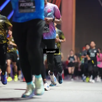 Runner Photo 6187912
