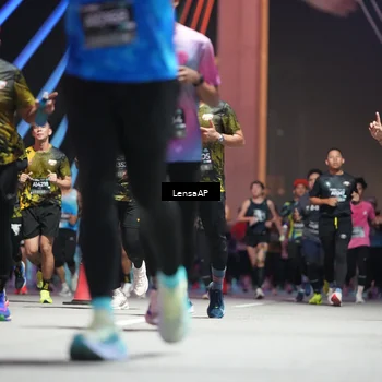 Runner Photo 6187995