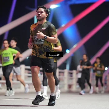 Runner Photo 6188028