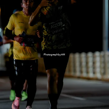 Runner Photo 6188079