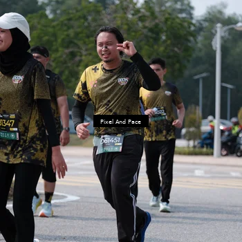 Runner Photo 6188082