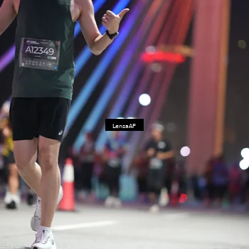 Runner Photo 6188159