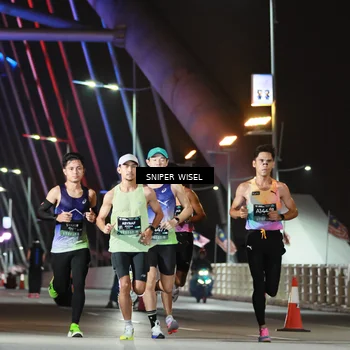 Runner Photo 6188202