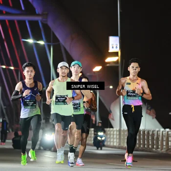 Runner Photo 6188254
