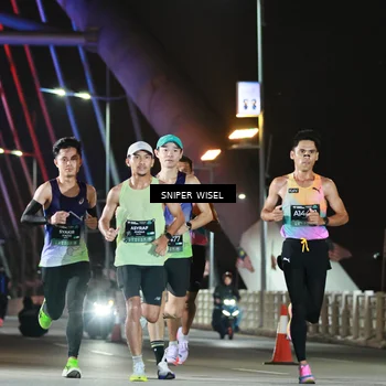 Runner Photo 6188272