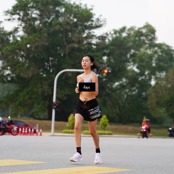 Runner Photo 6188301