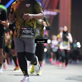 Runner Photo 6188312