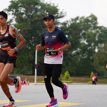 Runner Photo 6188330