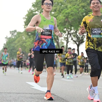 Runner Photo 6188345