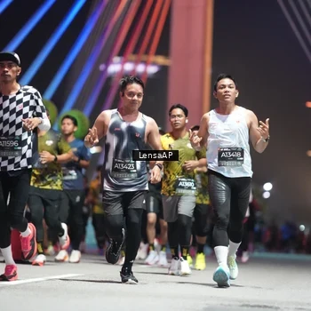 Runner Photo 6188353