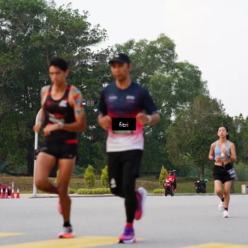 Runner Photo 6188366