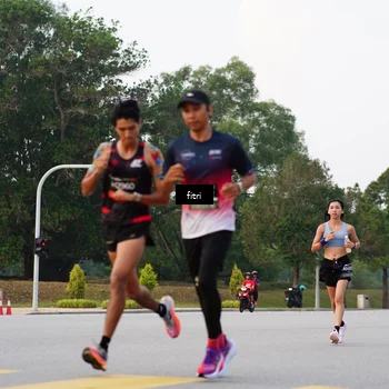 Runner Photo 6188386