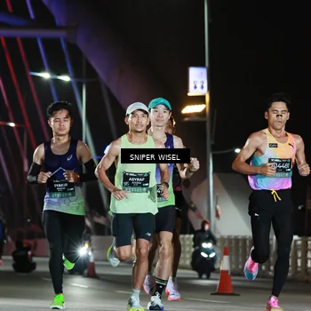 Runner Photo 6188393
