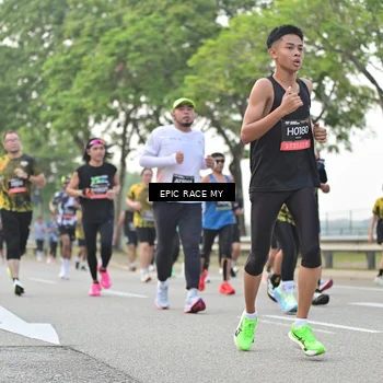 Runner Photo 6188418