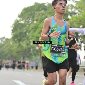 Runner Photo 6188419