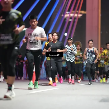 Runner Photo 6188454
