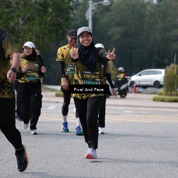 Runner Photo 6188486