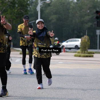 Runner Photo 6188516