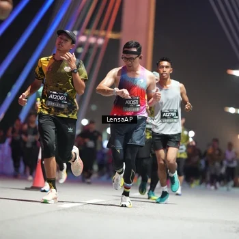 Runner Photo 6188517