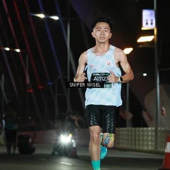 Runner Photo 6188524