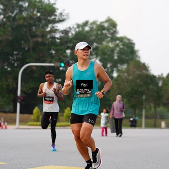 Runner Photo 6188540