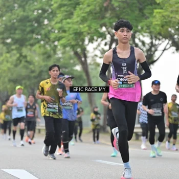 Runner Photo 6188563