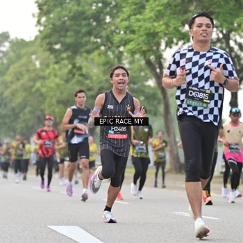 Runner Photo 6188572