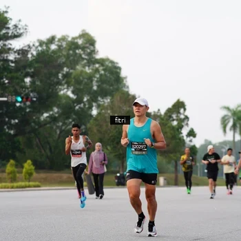 Runner Photo 6188576