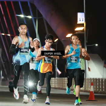 Runner Photo 6188619